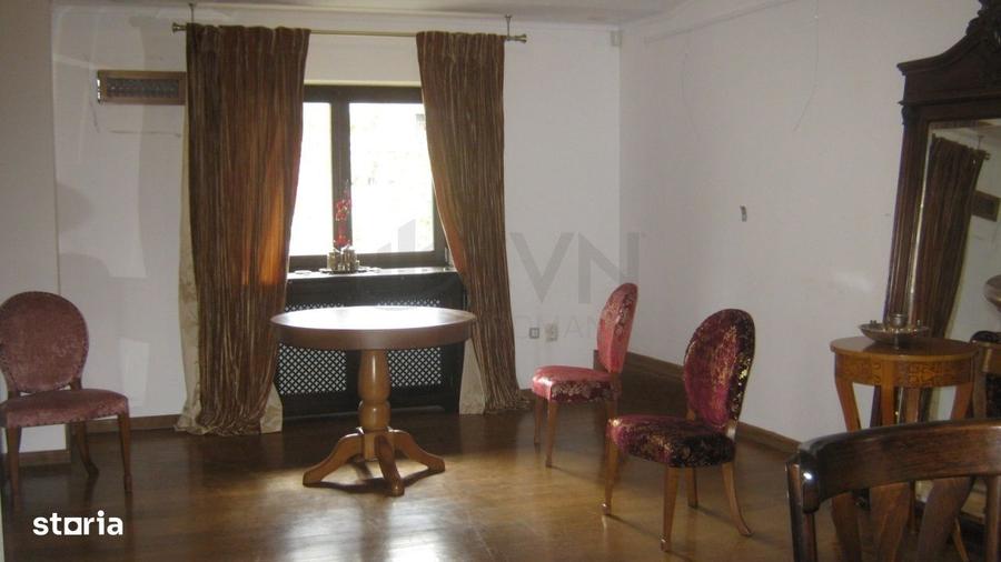 Casă cu 4 camere cu Teren 166 Mp în Cișmigiu