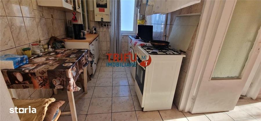 Apartament cu 2 camere decomandat în Cetate