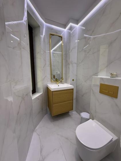 Casă individuală cu 5 camere cu Canalizare în Central
