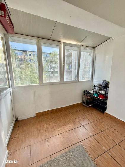 Apartament cu 3 camere decomandat în Lăpuș Argeș