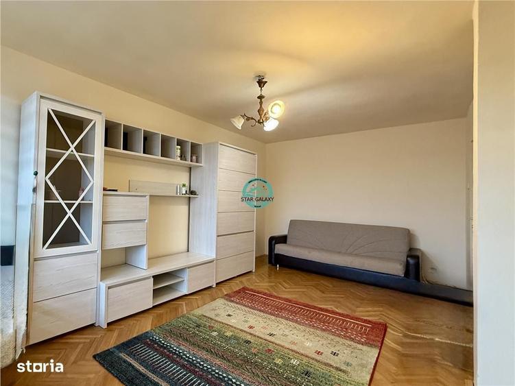 Apartament cu 4 camere în Central