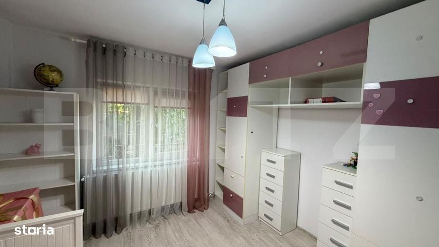 Apartament cu 3 camere decomandat în Central