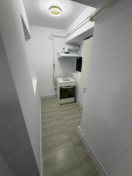 Apartament cu 4 camere decomandat în Peștera (Petroșani)