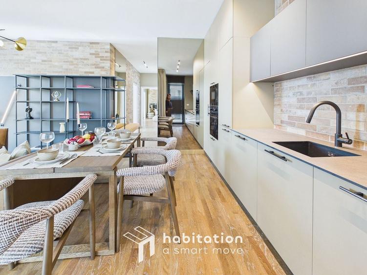 Apartament cu 3 camere decomandat, mobilat în Central