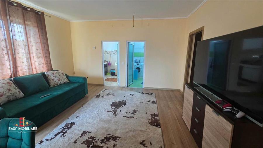 Casă individuală cu 3 camere cu Teren 678 Mp în Central