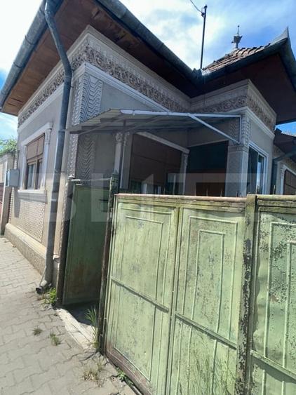 Casă individuală cu 6 camere cu Canalizare în Gherla