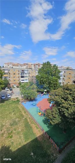 Garsonieră decomandată în Rovine