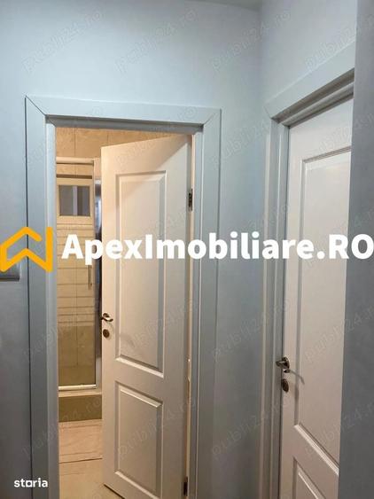 Apartament cu 3 camere semidecomandat în Central