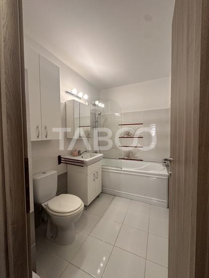 Apartament cu 2 camere decomandat, mobilat în Central