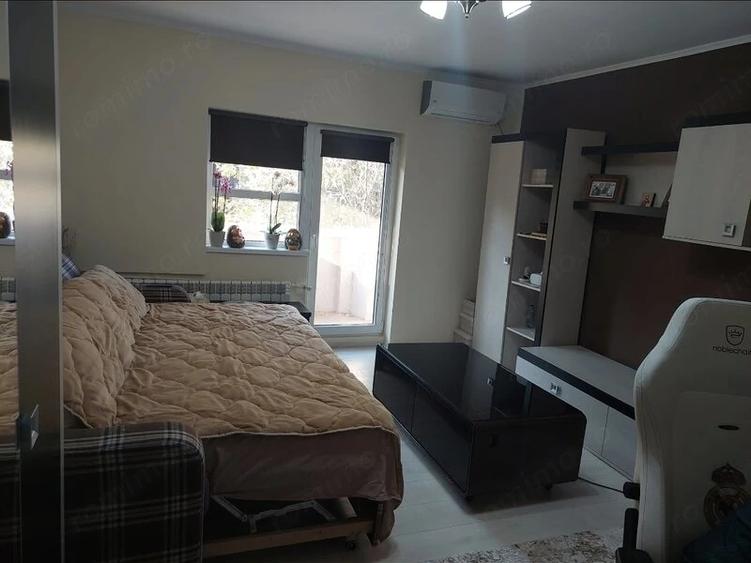 Garsoniera spa?ioasa 40 mp | langa METROU | Panduri Carol - 8