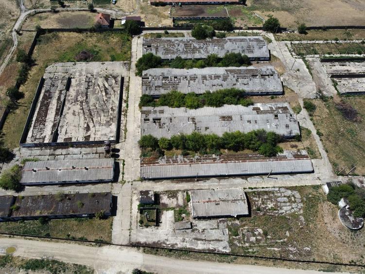 Spațiu industrial, de 7,950 mp, în Orțișoara