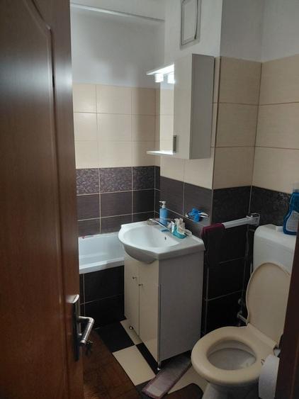 Apartament cu 2 camere decomandat în Radu Negru