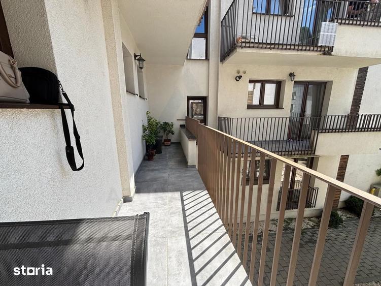 Apartament cu 3 camere decomandat, mobilat în Central