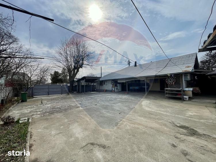 Casă cu 3 camere cu Teren 500 Mp în Central