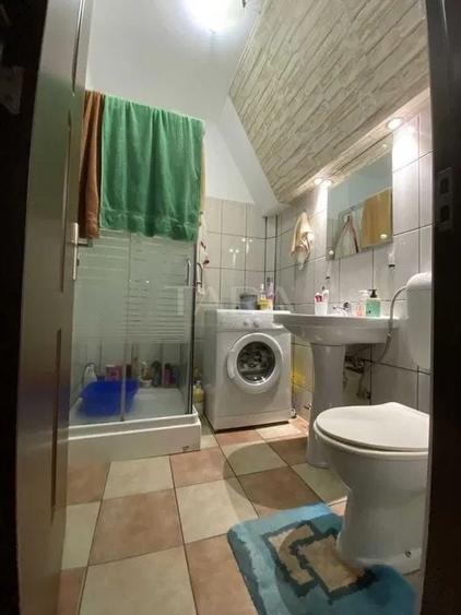 Apartament cu 2 camere semidecomandat, mobilat în Central