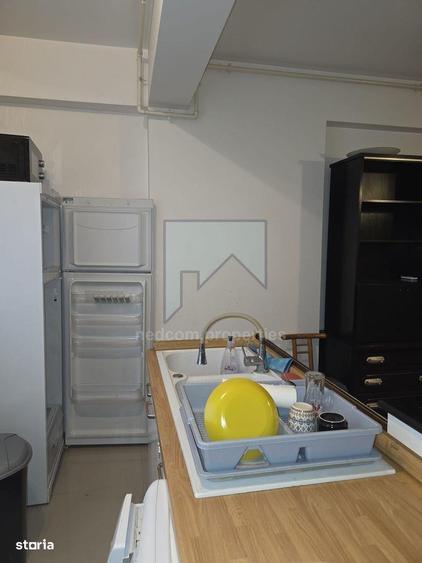 Apartament cu 3 camere semidecomandat în Chiajna