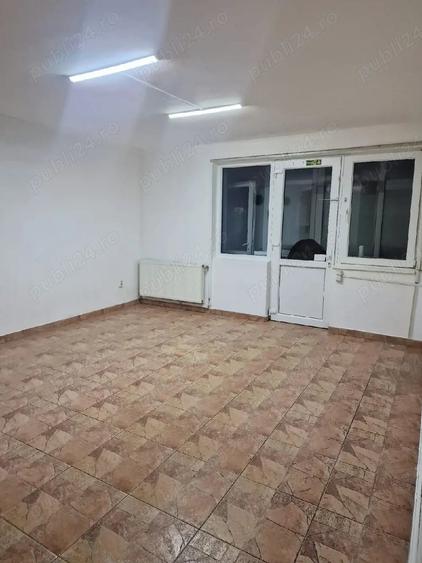 Spațiu comercial, de 50 mp, în Florești