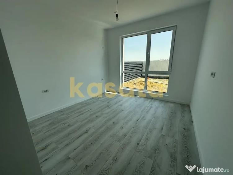 Casă cu 4 camere cu Teren 400 Mp în Domnești