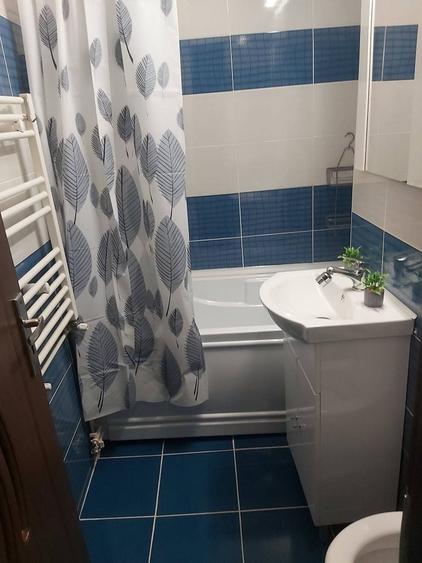 Apartament cu 2 camere decomandat în Satu Nou