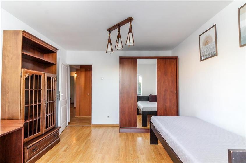 Apartament cu 4 camere decomandat în Gheorgheni