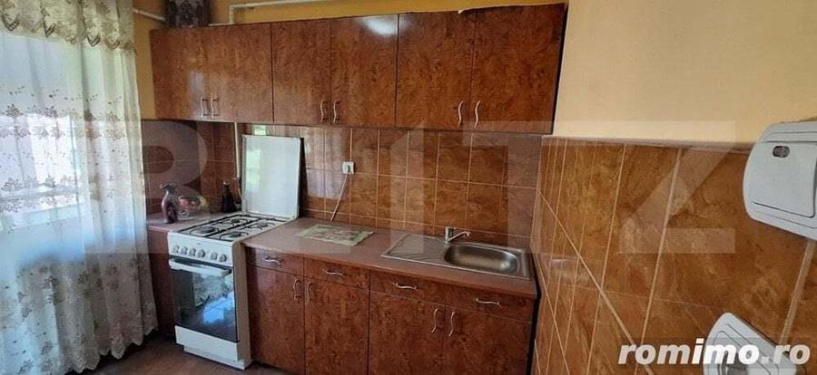 Apartament 2 camere , cu 2 balcoane ?i pivni?a , zona Micro 17 - 14