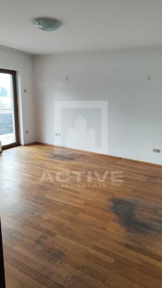 Apartament cu 3 camere decomandat, mobilat în Calea Turzii