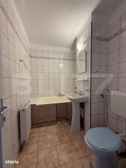 Apartament cu 2 camere în Micro 16
