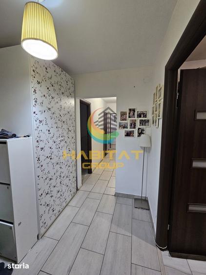 Apartament cu 3 camere decomandat în Berceni