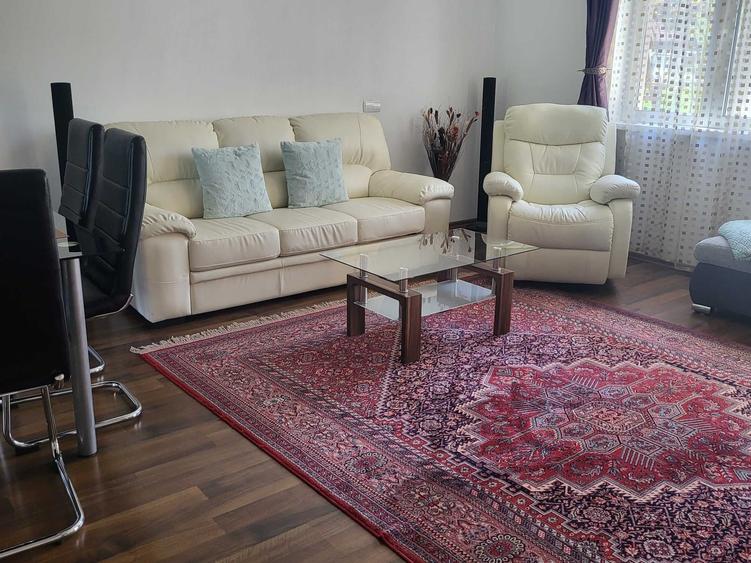 Casă cu 4 camere cu Teren 600 Mp în Central