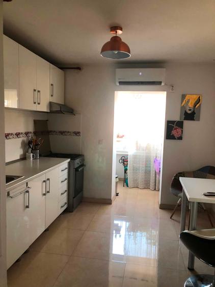 Apartament cu 2 camere în Baba-Dochia
