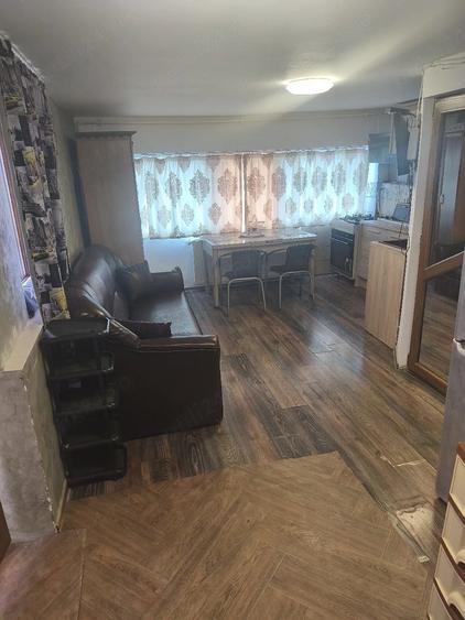 Casă cu 2 camere cu Teren 60 Mp în Lumina