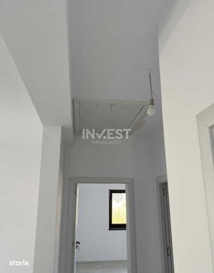 Casă cu 4 camere în Uricani