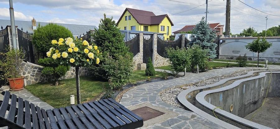 Casă cu Teren 500 Mp în Cazasu