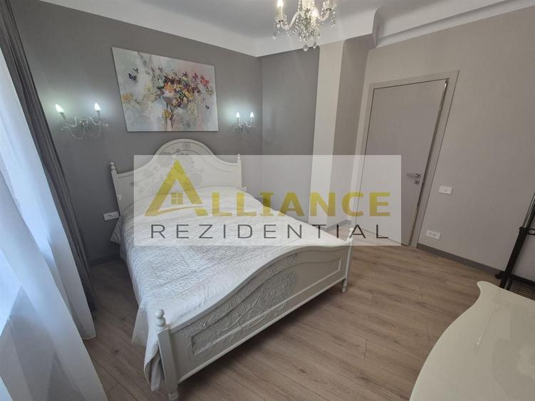 Apartament cu 2 camere decomandat în Universitate