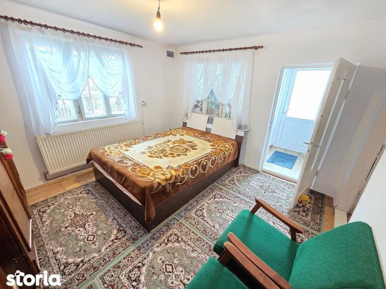 Casă cu 2 camere cu Teren 395 Mp în Șotânga