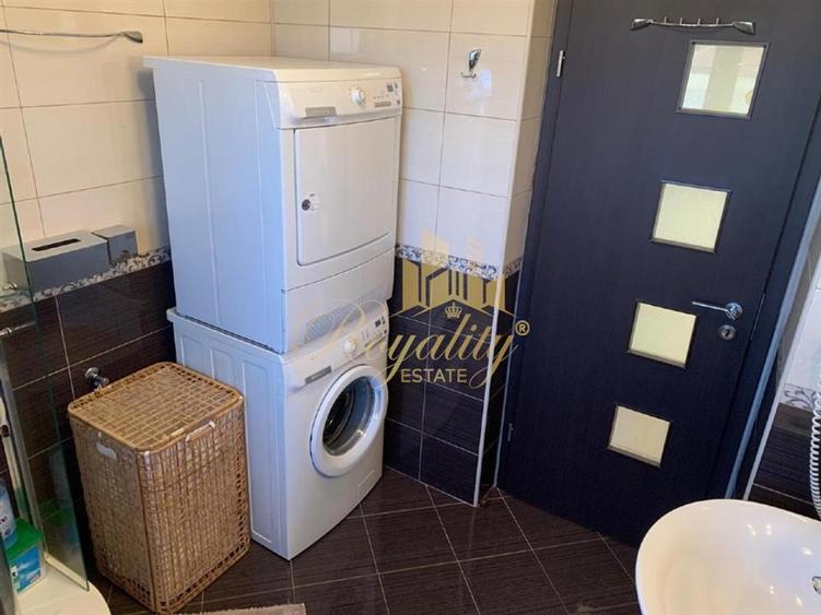 Apartament cu 2 camere semidecomandat, mobilat în Central