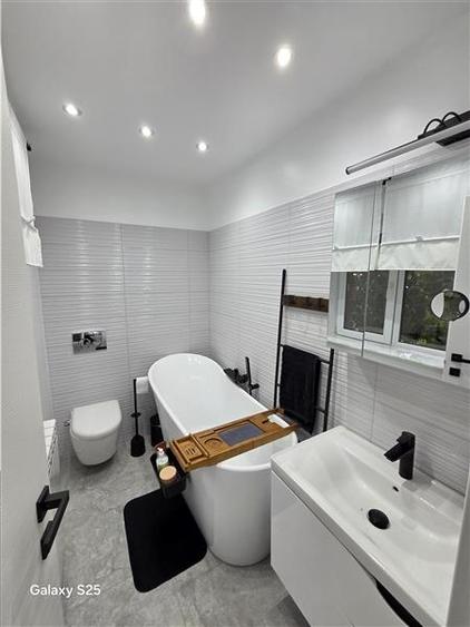 Casă individuală cu 3 camere cu Canalizare în Valu lui Traian