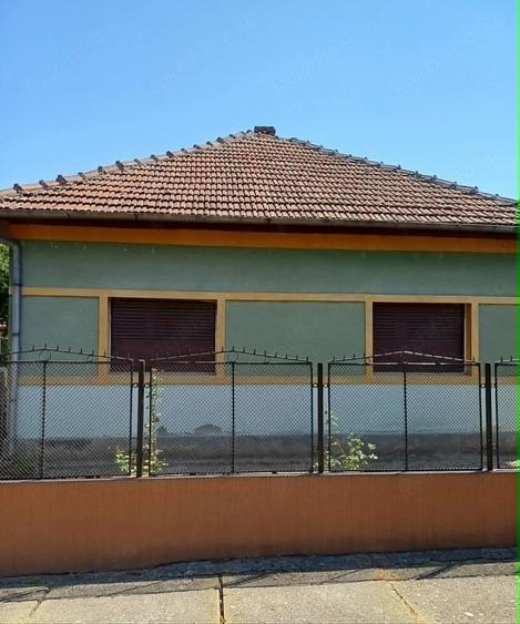 Casă cu Teren 318 Mp în Fabric