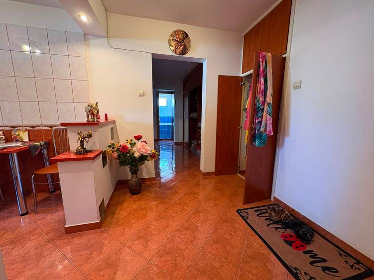 Apartament cu 3 camere decomandat în Nicolae Grigorescu