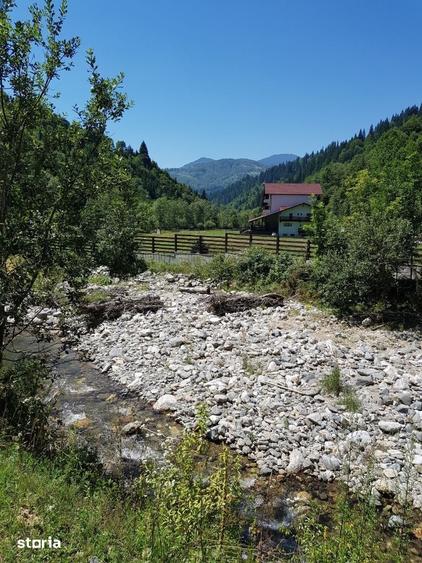 Spațiu comercial, de 1,500 mp, în Voineasa