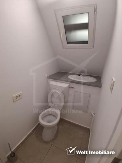Birou, de 73 mp, în Central