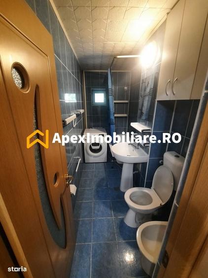 Garsonieră decomandată în Central