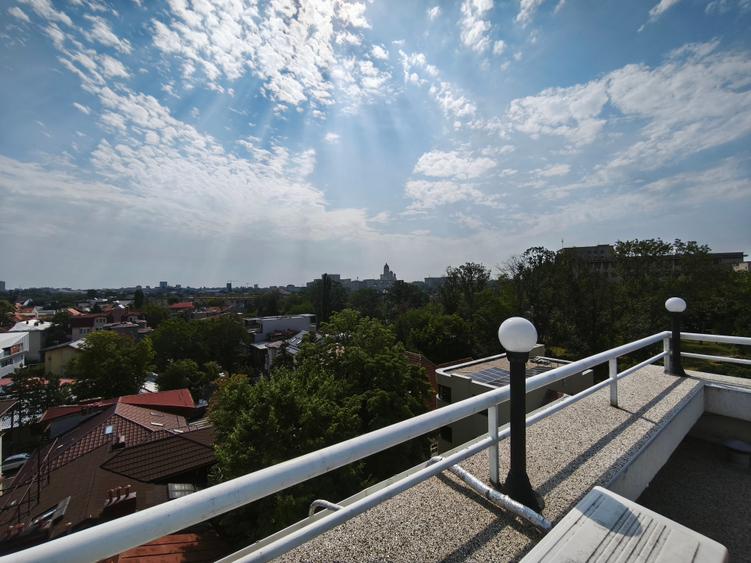 Apartament cu 2 camere semidecomandat în Cotroceni