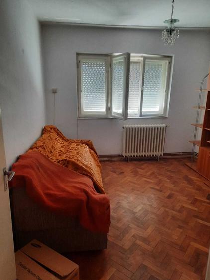 Apartament cu 2 camere nedecomandat în Central