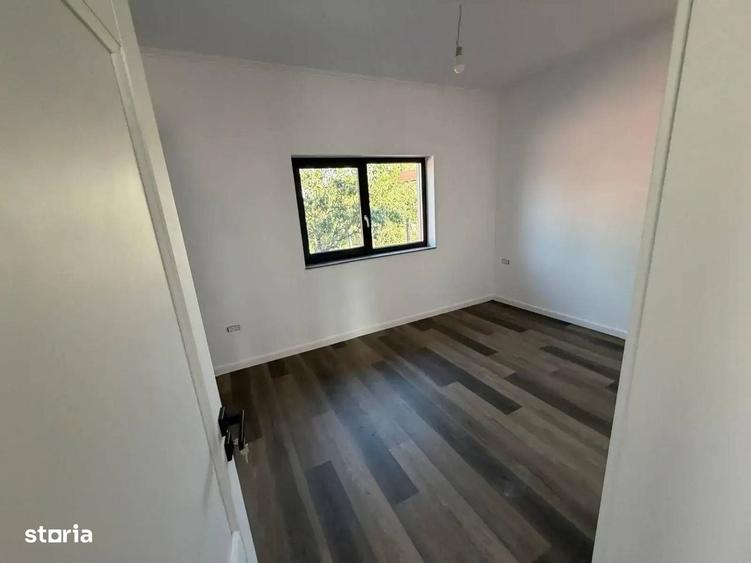 Casă cu 4 camere cu Teren 450 Mp în Afumați