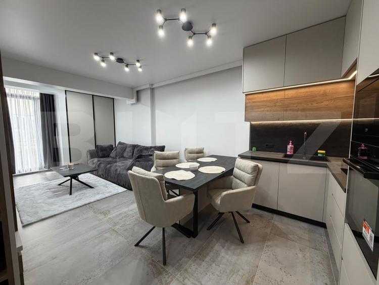 Apartament cu 3 camere semidecomandat, mobilat în Mănăștur