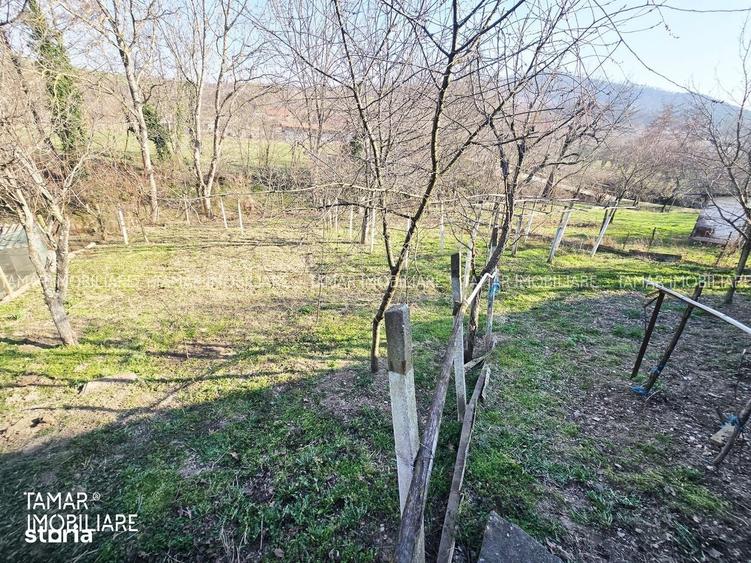 Casă cu 4 camere în Arăneag