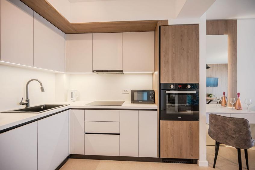 Apartament cu 2 camere decomandat în Mamaia-Sat