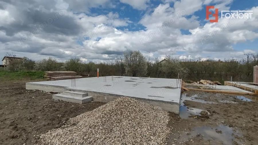 Casă cu 3 camere cu Teren 343 Mp în Beregsău Mare