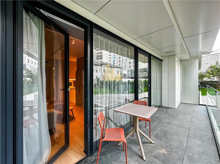 Apartament cu 2 camere semidecomandat, mobilat în Floreasca